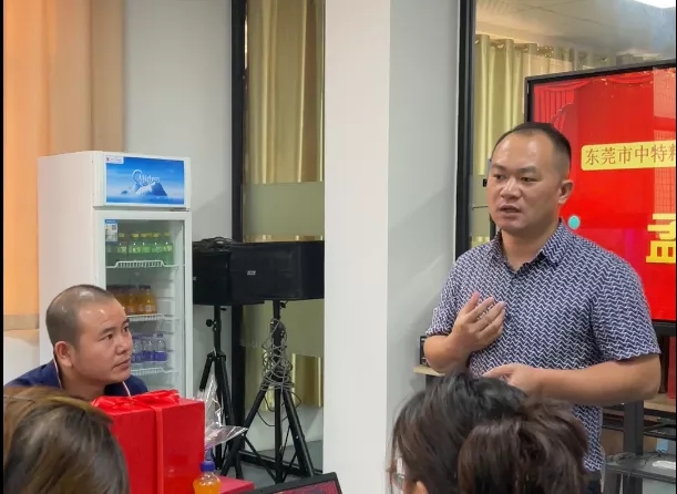 1633501021166254.jpg 640.webp (6).jpg