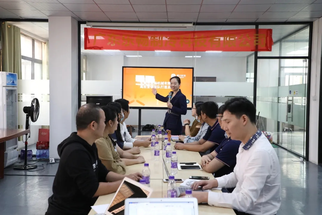 1637829052117465.jpg 640.webp (3).jpg