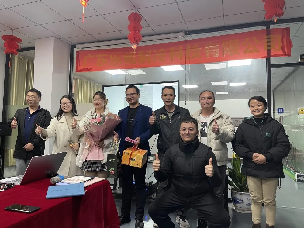 1641806705914287.jpg 640.webp.jpg