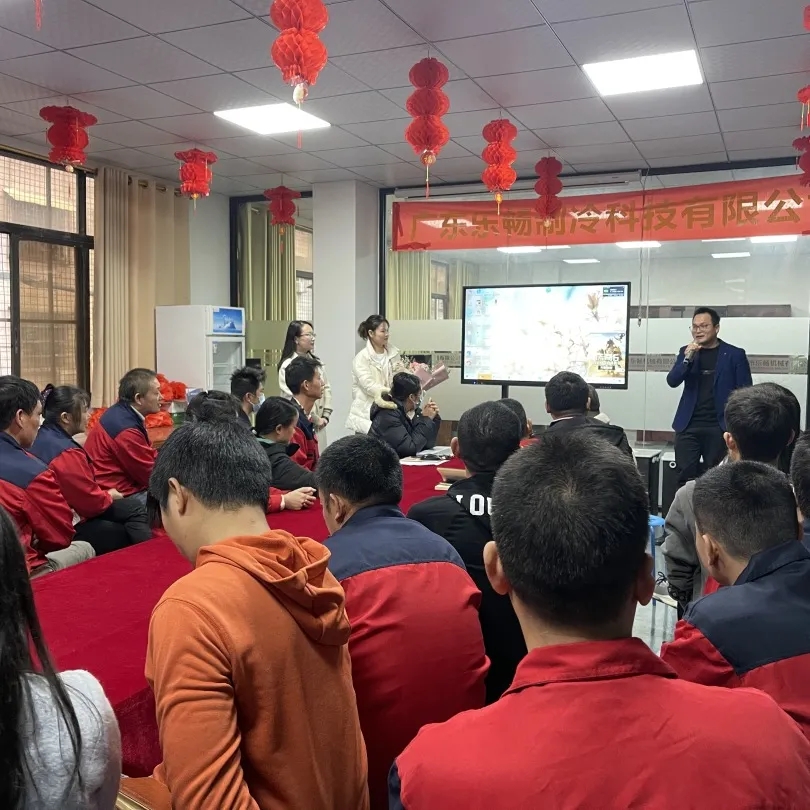 1641806747109704.jpg 640.webp (4).jpg